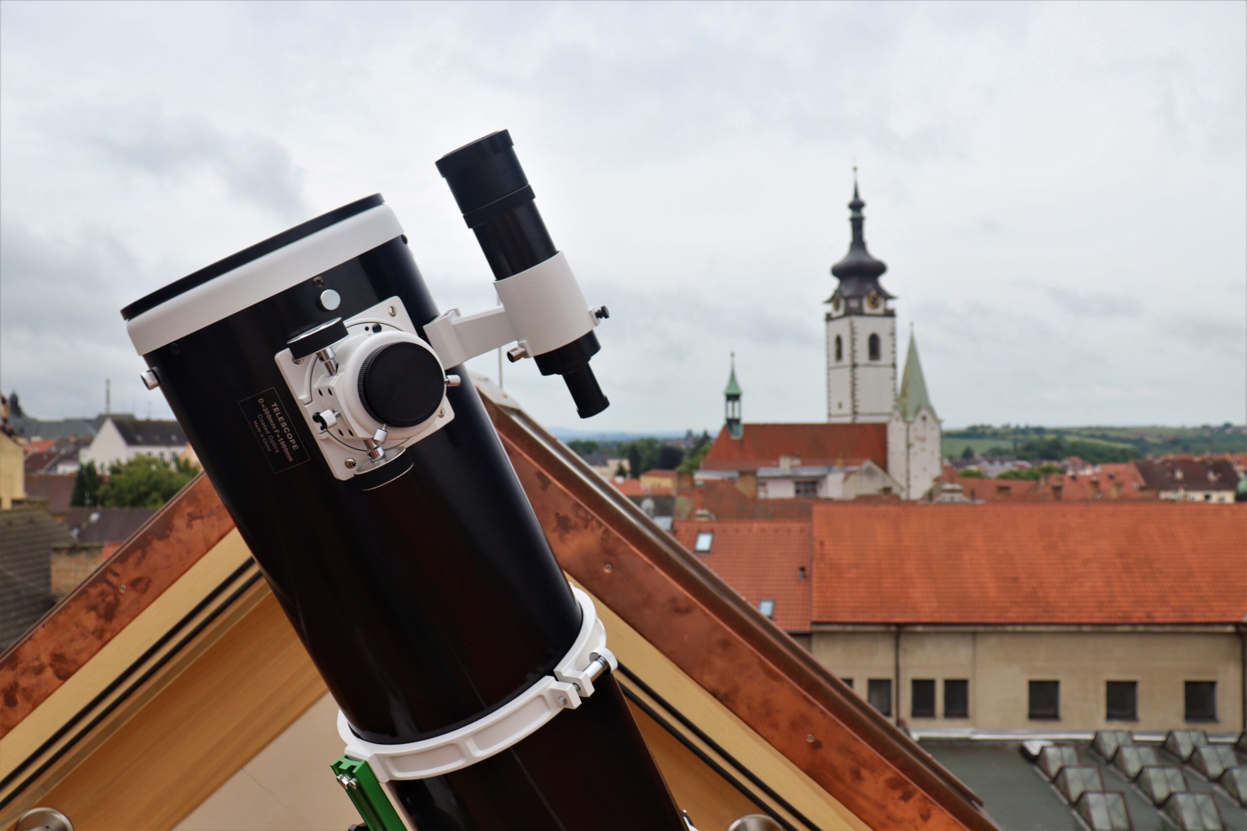 Astronomical Telescope